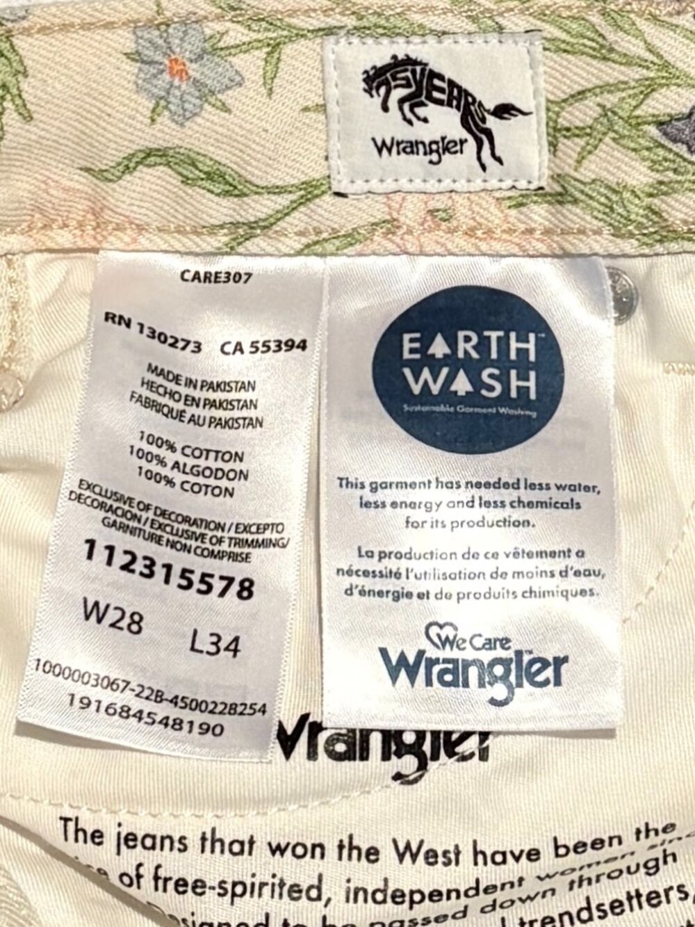 Wrangler Wanderer 626 High-Rise Flare Jeans | Women's W28 L34 - Picture 4 of 4